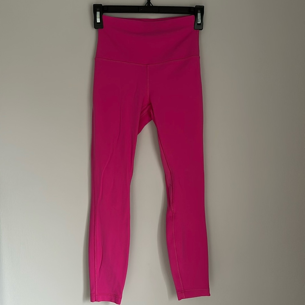 lululemon sonic pink 25’ align